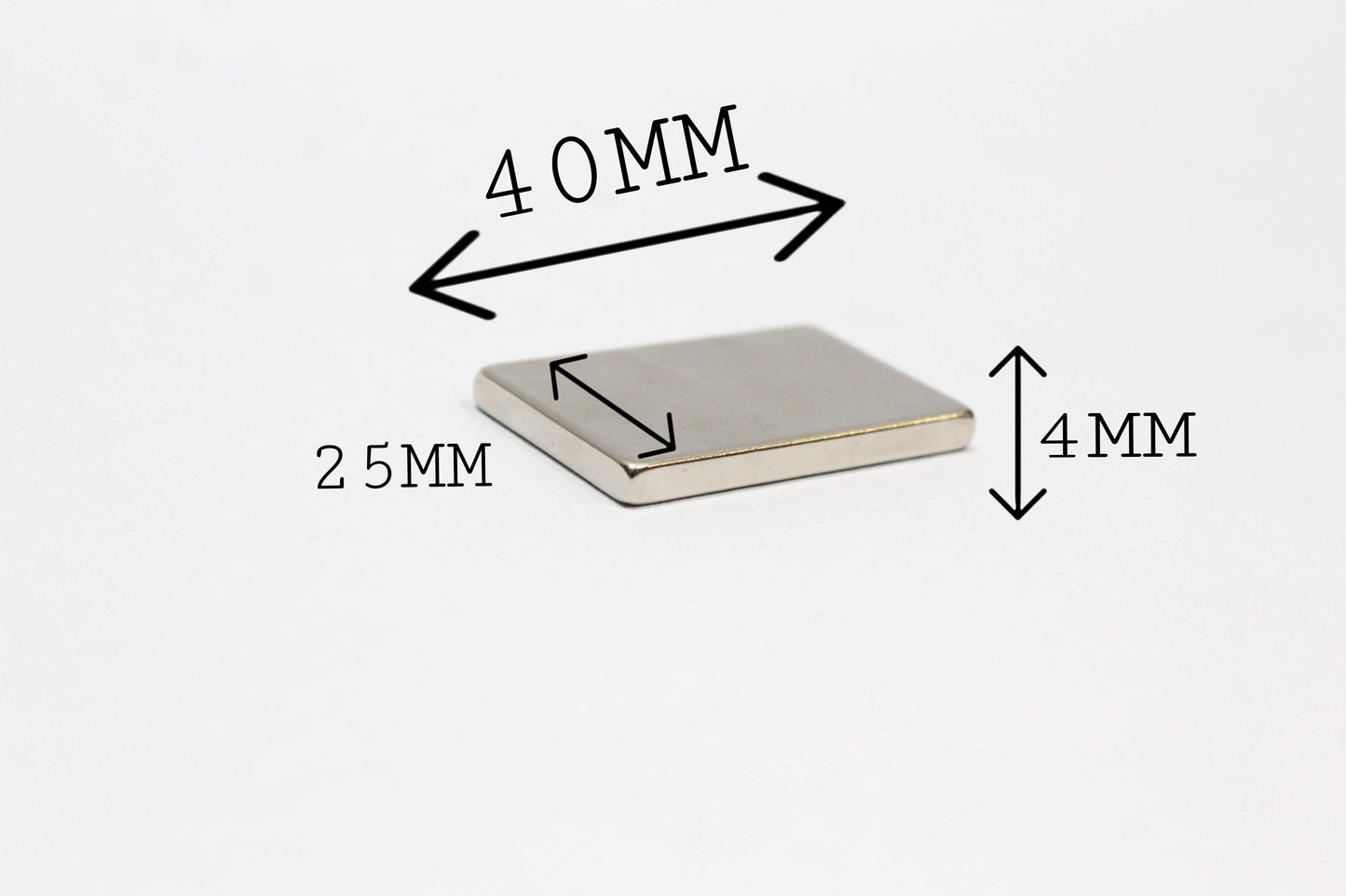 40 mm L x 25 mm B x 4 mm H Neodymium Magnet